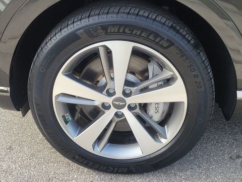 Used 2024 Genesis GV80 3.5T image 13