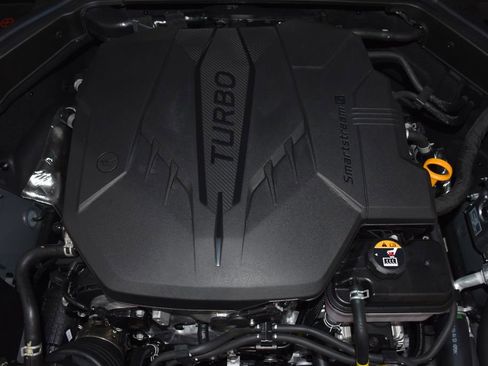 New 2026 Genesis G70 2.5T image 7