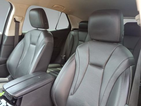 Used 2023 Buick Envision Essence FWD image 16