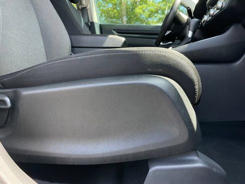 Certified 2025 Honda CR-V LX image 29