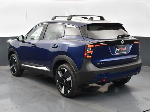 New 2026 Nissan Kicks SR w/ Cold Weather Package image 6