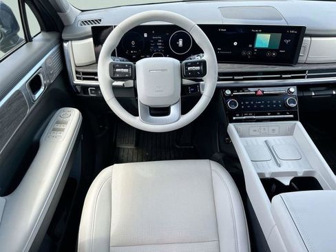 New 2026 Hyundai Santa Fe Limited FWD image 17