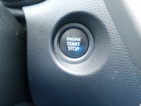 Used 2024 Toyota Corolla Cross LE image 22