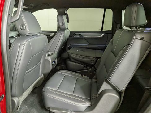 New 2026 GMC Acadia Elevation w/ Elevation Premium Package AWD/4WD image 29