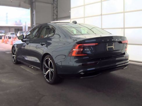 Used 2024 Volvo S60 B5 Ultimate w/ Climate Package AWD/4WD image 4