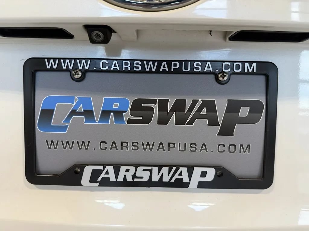 Used 2015 Toyota Highlander XLE AWD/4WD image 48