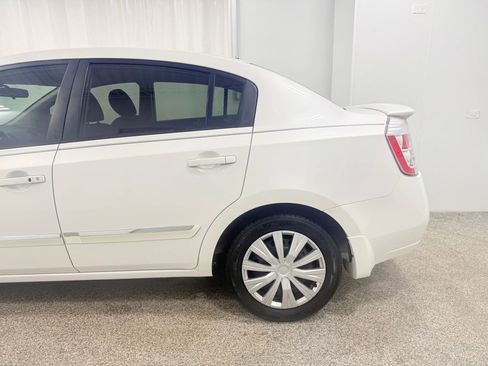 Used 2012 Nissan Sentra 2.0 S w/ Convenience Pkg image 5