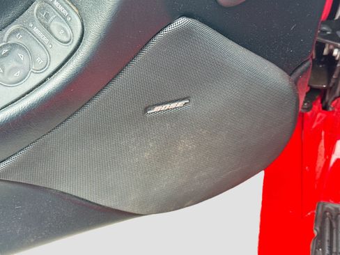 Used 1998 Chevrolet Corvette Coupe w/ Memory Pkg RWD image 17