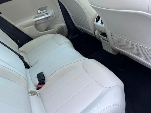 Certified 2024 Mercedes-Benz GLA 250 image 29