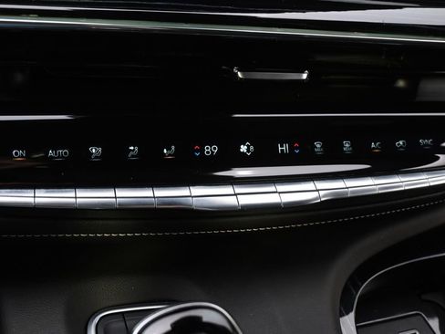 Used 2023 Cadillac Escalade ESV Sport w/ Touring Package AWD/4WD image 32
