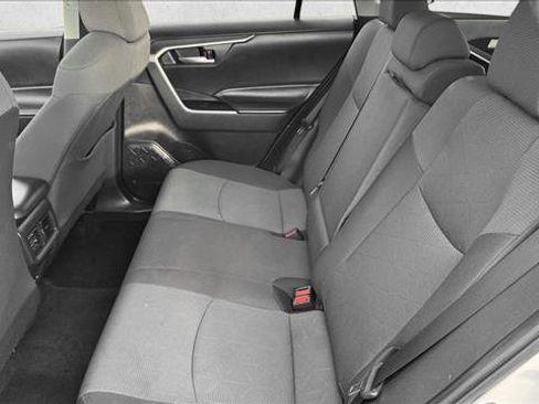 Used 2025 Toyota RAV4 XLE image 17