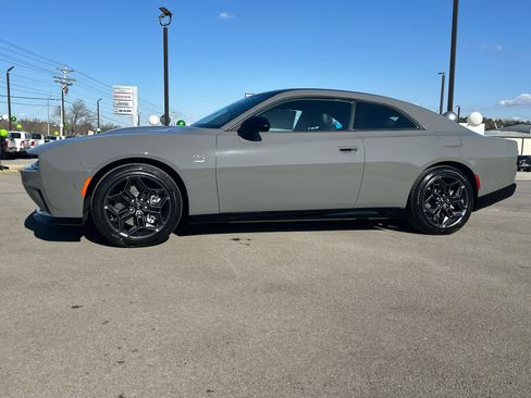 New 2025 Dodge Charger Daytona R/T w/ Quick Order Package 25M R/T image 6