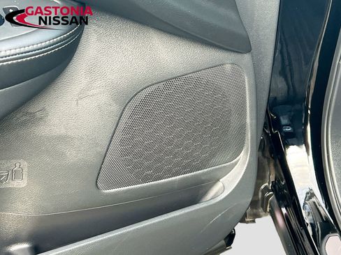 Used 2024 Nissan Murano SV image 23