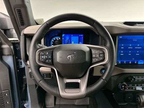 Used 2024 Ford Bronco Wildtrak image 17