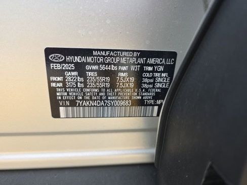 Used 2025 Hyundai Ioniq 5 SEL RWD image 28