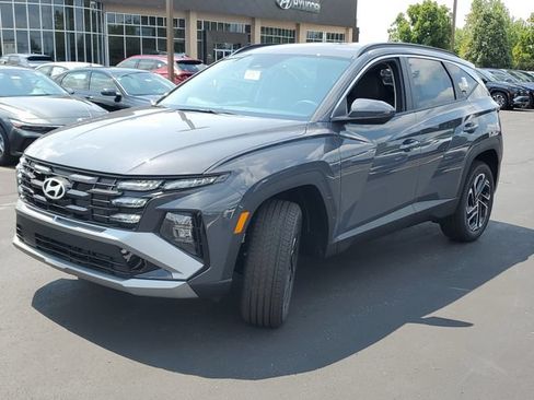 New 2026 Hyundai Tucson SEL Plus AWD/4WD image 2