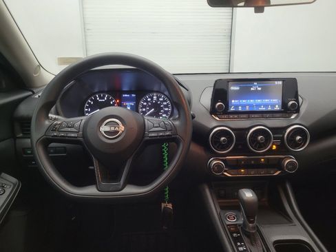 Used 2024 Nissan Sentra S FWD image 22