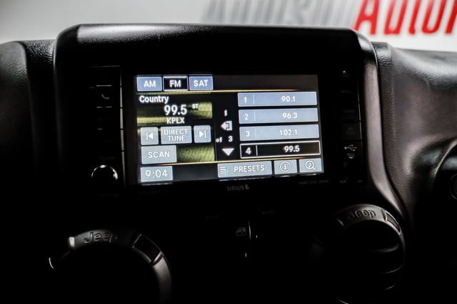 Used 2015 Jeep Wrangler Unlimited Sport w/ Quick Order Package 24S AWD/4WD image 32