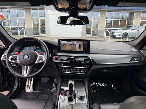 Used 2022 BMW M5 w/ Executive Package image 15