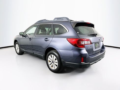 Used 2015 Subaru Outback 2.5i Premium image 5