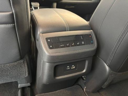 Certified 2024 Nissan Pathfinder SL AWD/4WD image 28