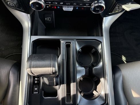 Used 2025 Ford F150 Lariat w/ Equipment Group 501A Mid image 21