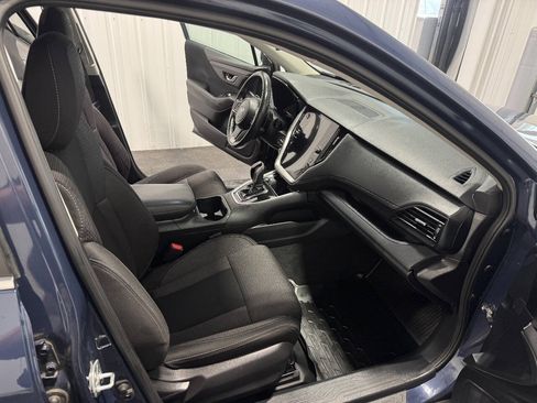 Used 2024 Subaru Outback Premium w/ Popular Package #1A AWD/4WD image 14