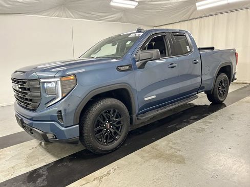 Certified 2025 GMC Sierra 1500 Elevation AWD/4WD image 5