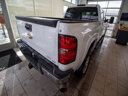 Used 2013 Chevrolet Silverado 3500 LTZ image 7
