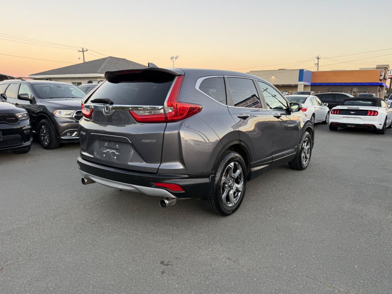 Used 2017 Honda CR-V EX-L image 6