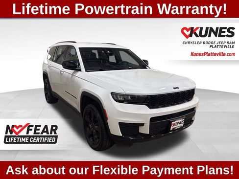 Used 2023 Jeep Grand Cherokee L Laredo image 3