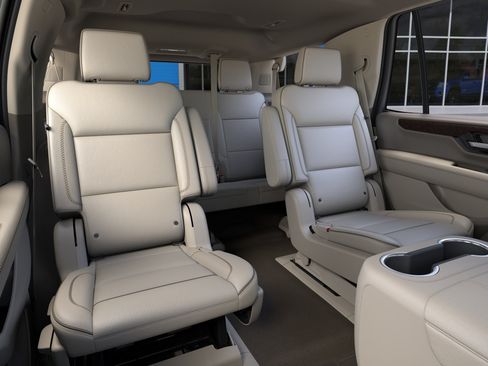 New 2026 GMC Yukon Denali w/ Sun & Power Step Package RWD image 18