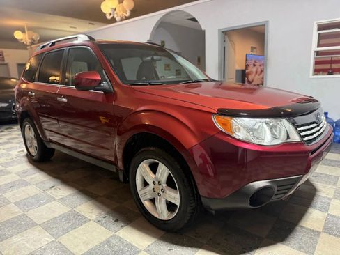 Used 2010 Subaru Forester 2.5X Premium image 3