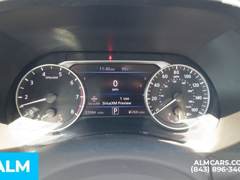 Used 2024 Nissan Sentra SV FWD image 12