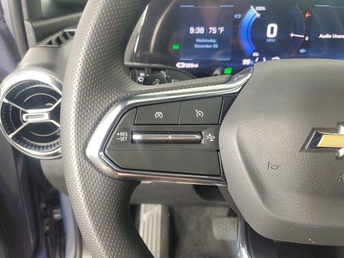 New 2026 Chevrolet Equinox EV LT image 23