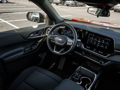 New 2027 Chevrolet Equinox LT AWD/4WD image 13