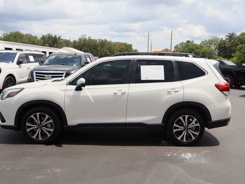 Used 2022 Subaru Forester Limited AWD/4WD image 6