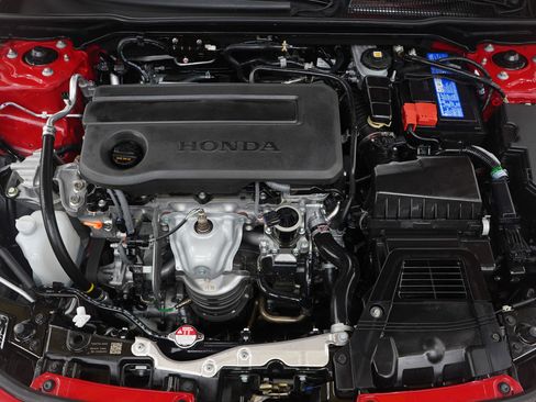 Used 2025 Honda Civic Sport image 30