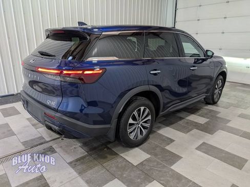 Used 2023 INFINITI QX60 Pure AWD/4WD image 4