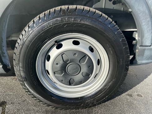 Used 2017 Ford Transit 150 130 Low Roof image 28