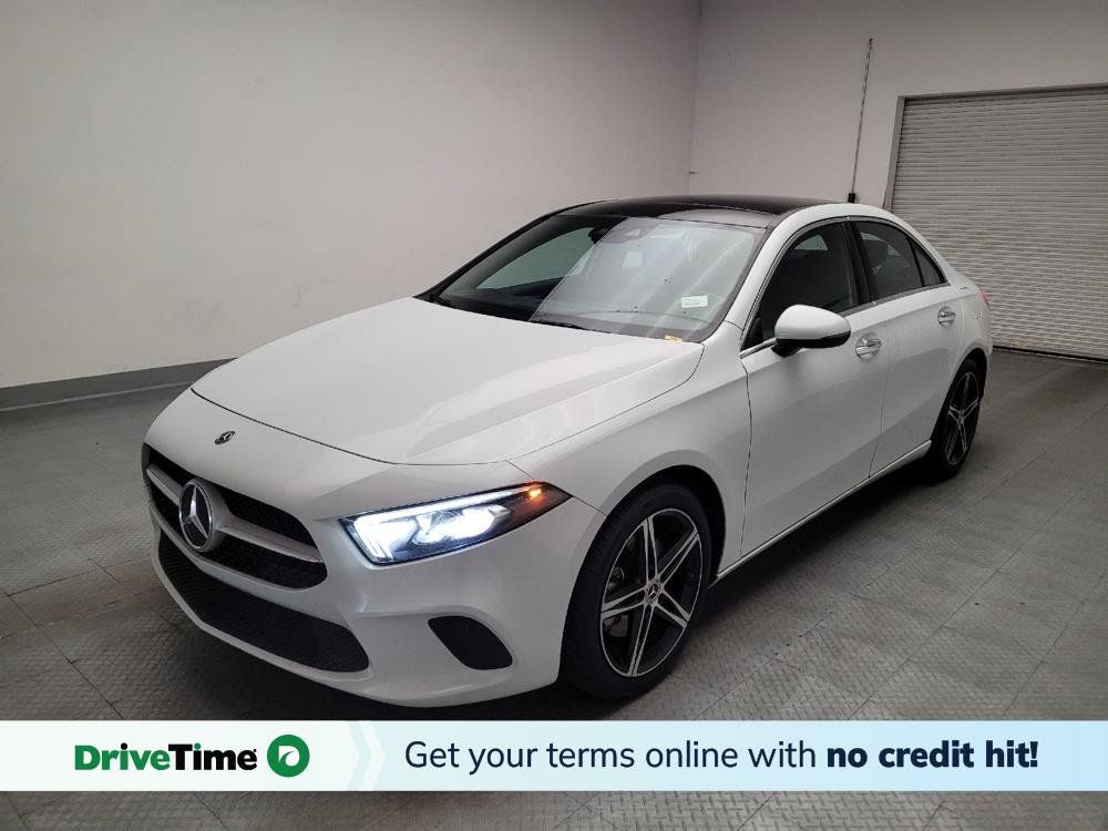 Used 2019 Mercedes-Benz A 220 4MATIC w/ Premium Package image 1