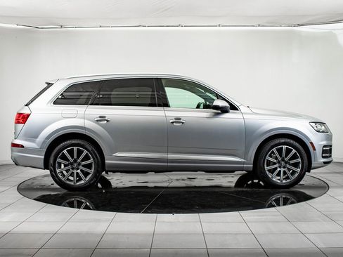 Used 2018 Audi Q7 3.0T Prestige w/ Prestige Package image 11