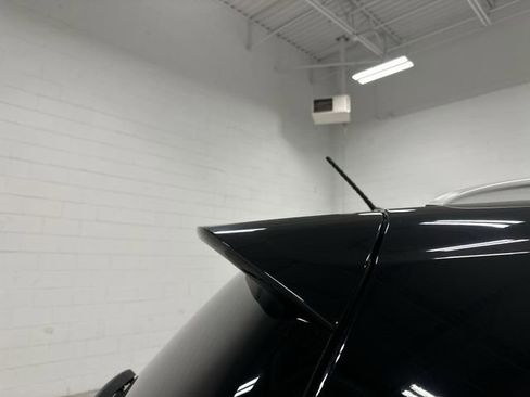 Used 2020 Kia Sorento EX image 25