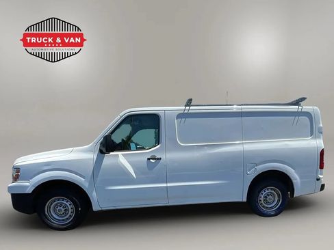 Used 2021 Nissan NV 2500 S RWD image 3