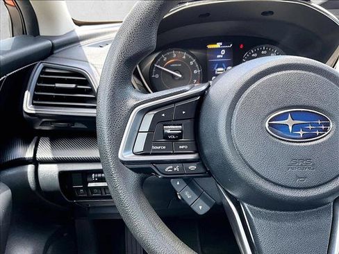 Used 2020 Subaru Crosstrek 2.0i AWD/4WD image 15