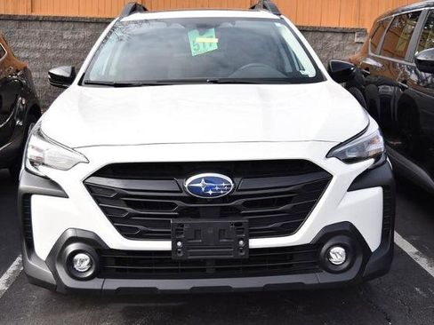 Used 2023 Subaru Outback Onyx Edition XT image 3