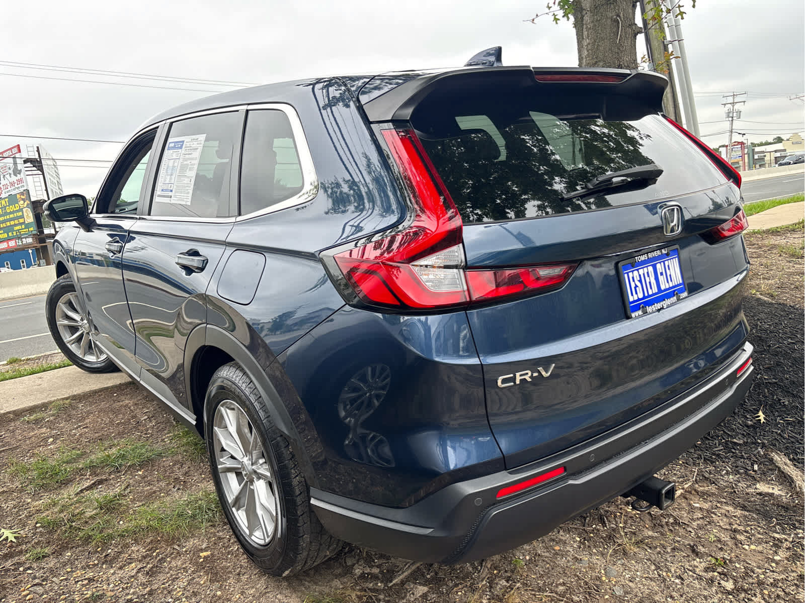 Used 2023 Honda CR-V EX-L image 29