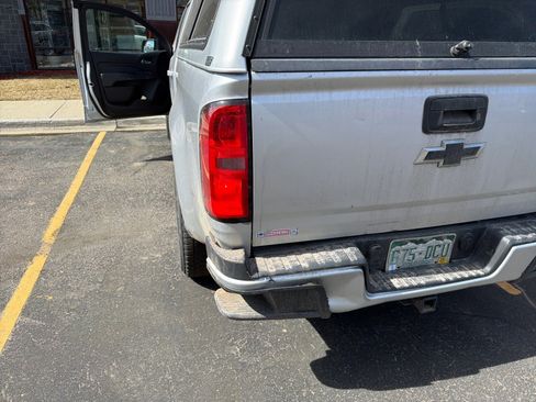 Used 2016 Chevrolet Colorado Z71 image 3