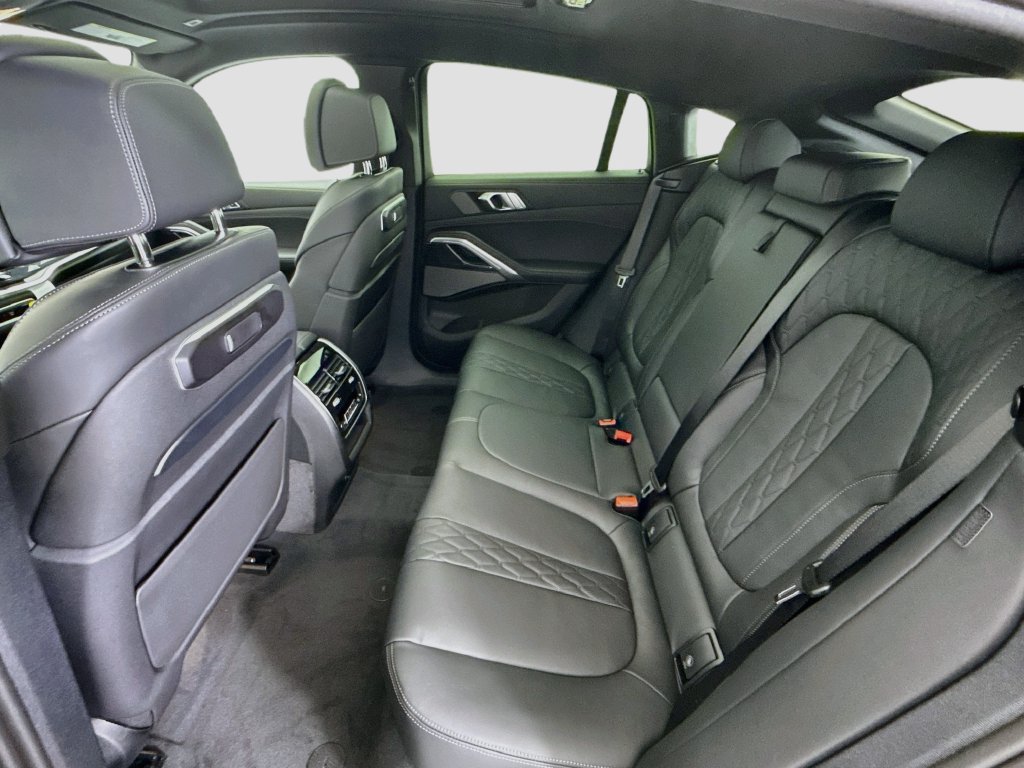 New 2027 BMW X6 xDrive40i AWD/4WD image 20