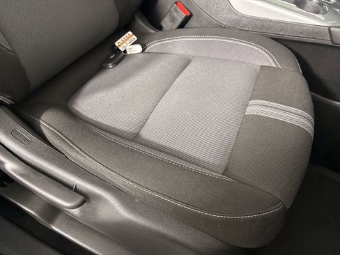 Used 2024 Chevrolet Blazer LT w/ Convenience Package image 27